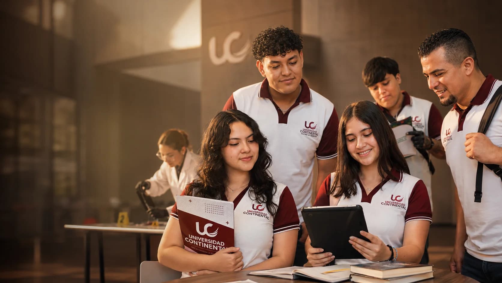 Estudiantes en UC Universidad Continental